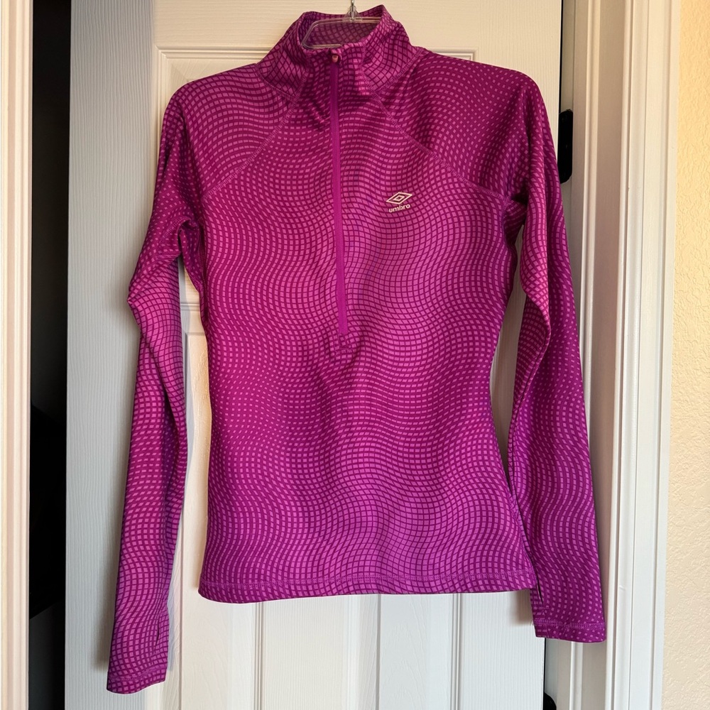Umbro Purple Long Sleeve Women's Athletic Top
